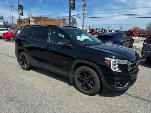 Ebony Twilight Metallic 2023 GMC Terrain AWD AT4