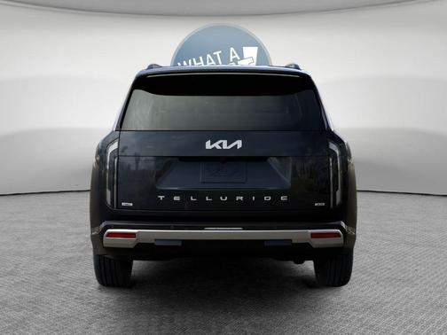 Panthera Metal 2027 Kia Telluride Hybrid SX Prestige