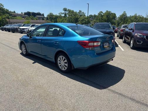 Island Blue Pearl 2018 Subaru Impreza 2.0i