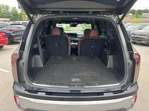 Ebony Black 2023 Kia Telluride SX Prestige