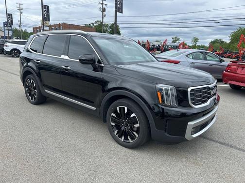 Ebony Black 2023 Kia Telluride SX Prestige