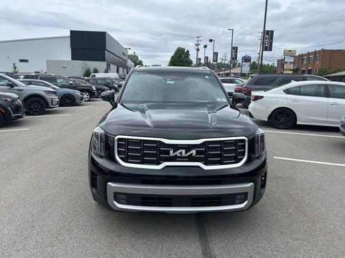 Ebony Black 2023 Kia Telluride SX Prestige