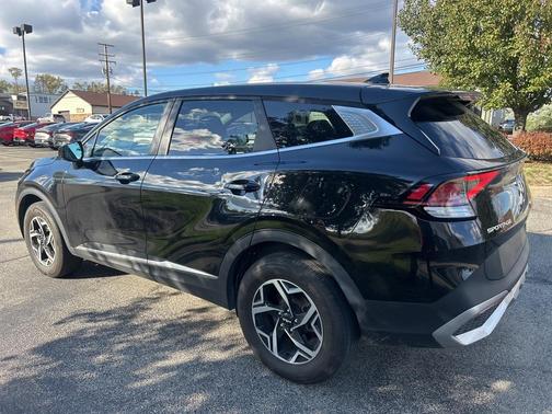 2024 Kia Sportage LX