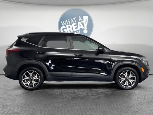 2021 Kia Seltos EX