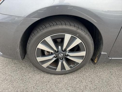 2016 Nissan Sentra SL