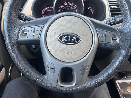 2011 Kia Soul !