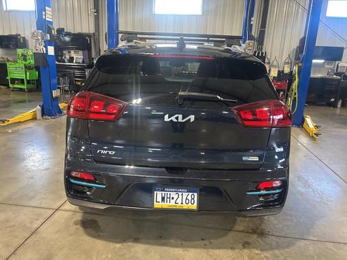 2022 Kia Niro EV EX