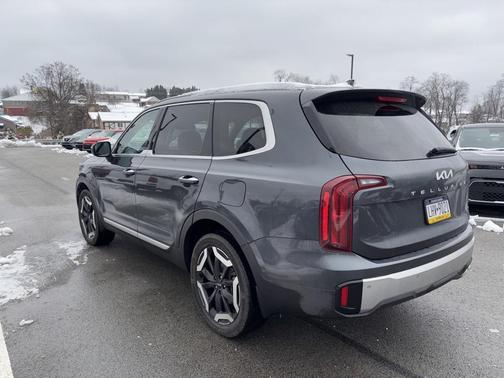 2023 Kia Telluride S