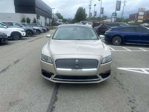 White Gold Metallic 2017 Lincoln Continental Reserve