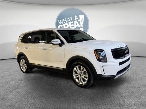 2022 Kia Telluride LX