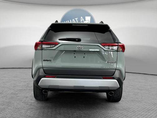 2022 Toyota RAV4 Adventure