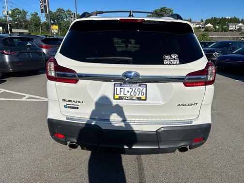 Crystal White Pearl 2019 Subaru Ascent Premium 7-Passenger