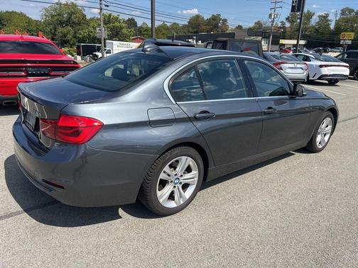2018 BMW 330 xDrive