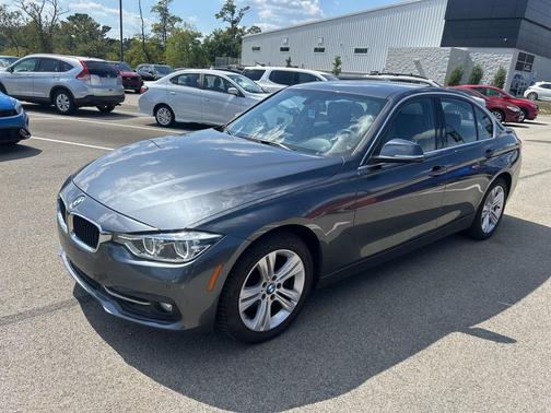 2018 BMW 330 xDrive