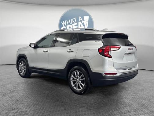 2022 GMC Terrain SLT
