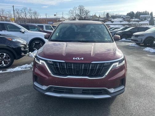 2024 Kia Carnival EX