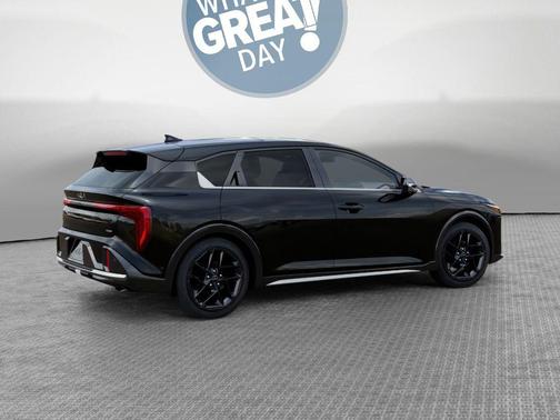 Aurora Black Pearl 2026 Kia K4 GT-Line Turbo
