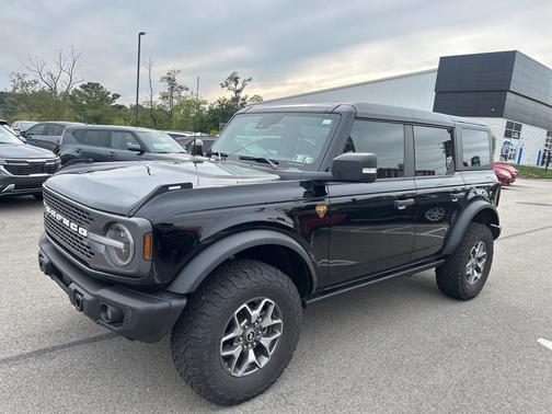 2023 Ford Bronco Badlands