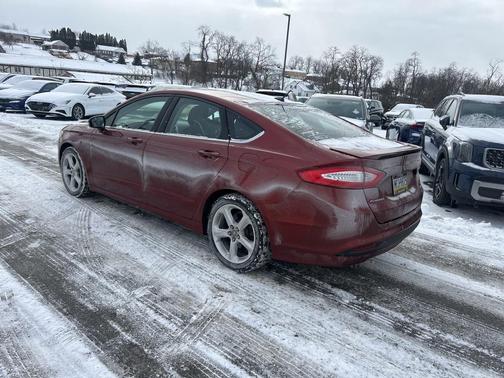 2014 Ford Fusion SE