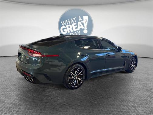 2022 Kia Stinger GT-Line