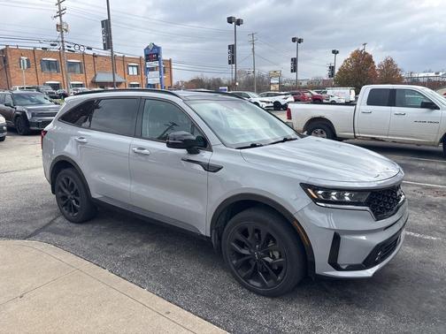 2022 Kia Sorento SX