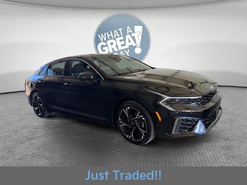 Aurora Black Pearl 2025 Kia K5 GT-Line