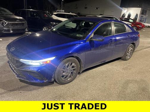 2024 Hyundai ELANTRA SEL