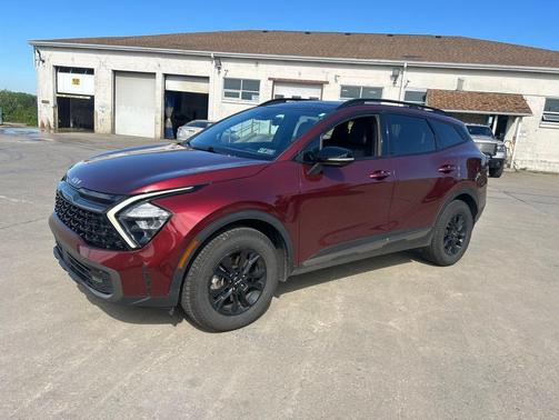 Dawning Red 2023 Kia Sportage S
