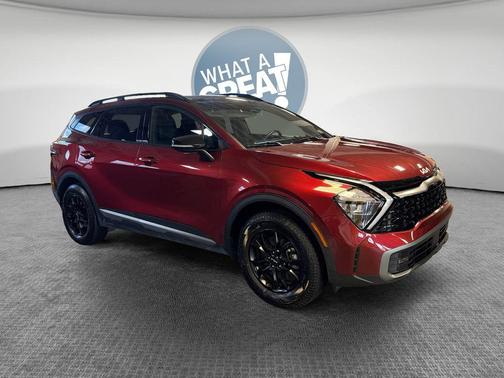 Dawning Red 2023 Kia Sportage S