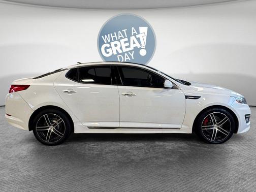 Snow White Pearl 2013 Kia Optima SX