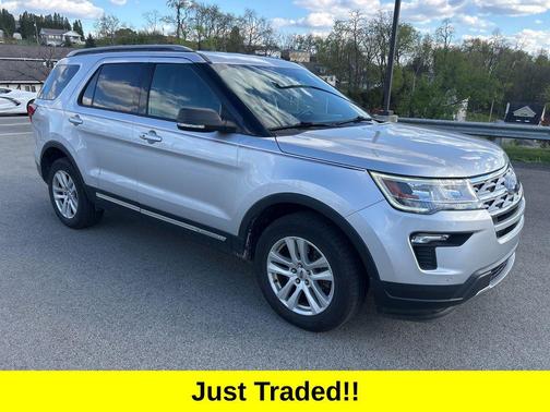 INGOT SILVER METALLIC 2019 Ford Explorer XLT