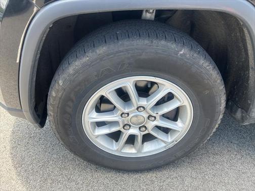 2019 Jeep Grand Cherokee Laredo