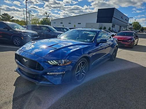 2023 Ford Mustang GT Premium