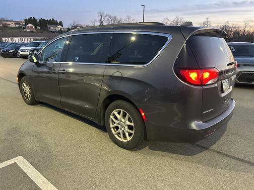 2020 Chrysler Voyager LXI