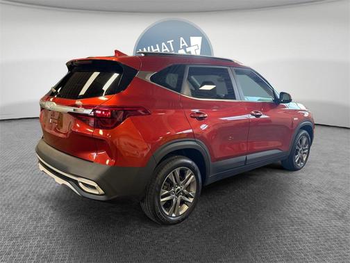 2022 Kia Seltos S