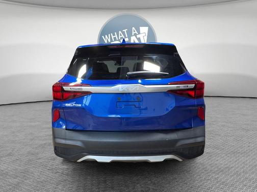 Neptune Blue 2023 Kia Seltos LX