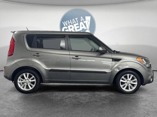 2012 Kia Soul +