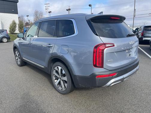 2022 Kia Telluride S