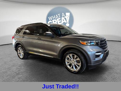 CARBONIZED GRAY METALLIC 2023 Ford Explorer XLT