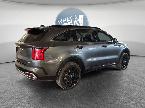 Gravity Grey 2023 Kia Sorento SX