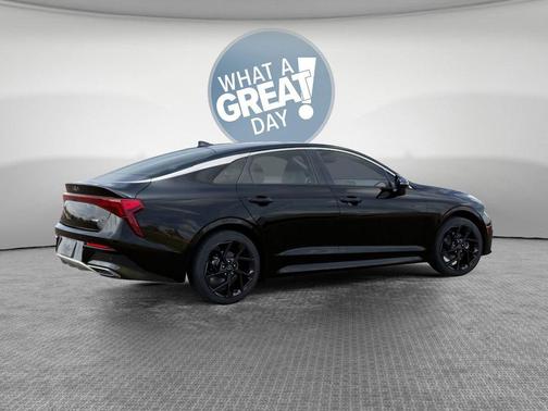 Aurora Black 2026 Kia K5 GT-Line