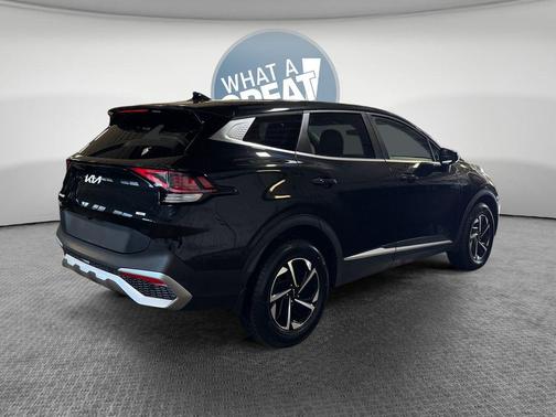 Fusion Black 2023 Kia Sportage Hybrid LX