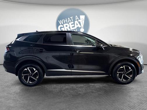 Fusion Black 2023 Kia Sportage Hybrid LX