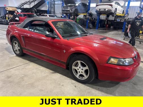 2002 Ford Mustang Deluxe