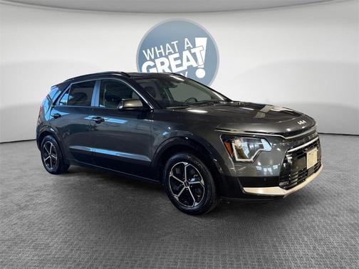 2023 Kia Niro SX