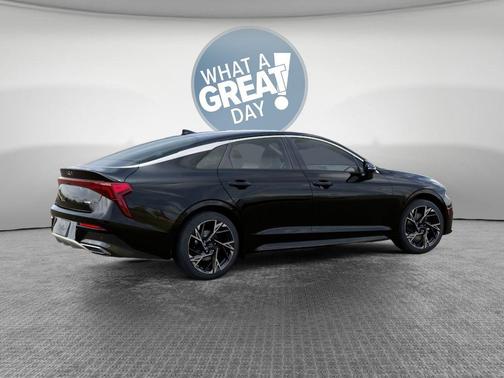 Aurora Black Pearl 2026 Kia K5 GT-Line AWD