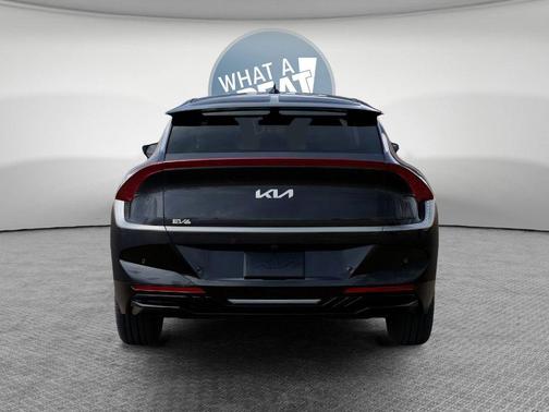 2025 Kia EV6 Wind