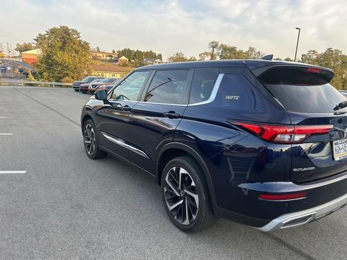 2022 Mitsubishi Outlander SE