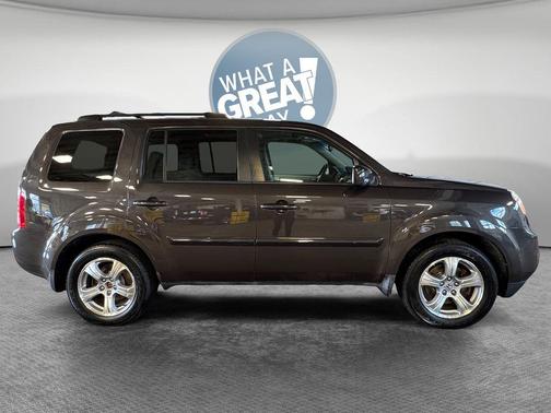 Polished Metal Metallic 2012 Honda Pilot EX-L