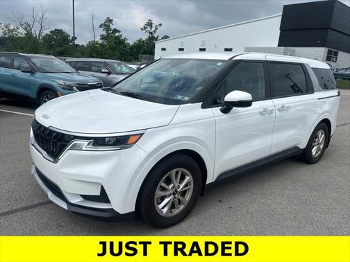 2022 Kia Carnival LXS